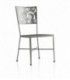 Silla de forja con diseño en el respaldo
