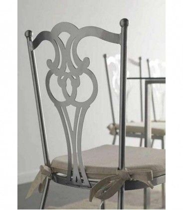 Silla de forja elegante